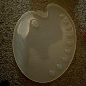 Resin mold paint pallet